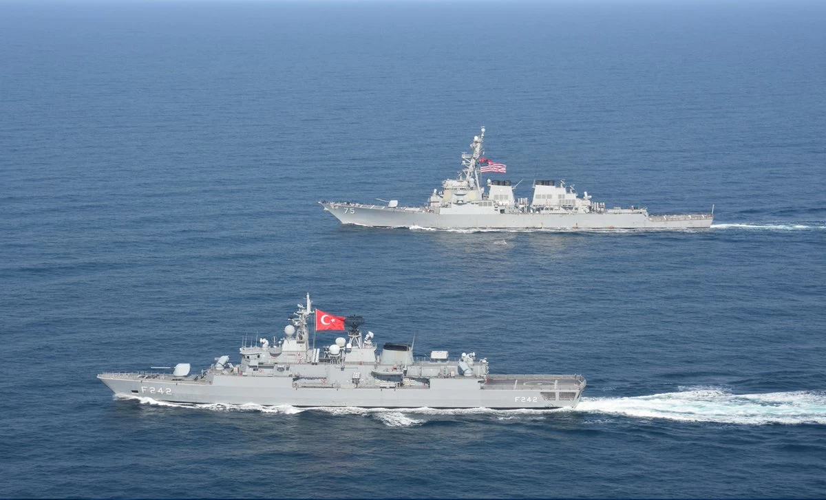 Στα μικρασιατικά παράλια περιορίζεται ο τουρκικός «ΘΑΛΑΣΣΟΛΥΚΟΣ» - Μετά τη «ΛΟΓΧΗ» έρχεται «ΚΑΤΑΙΓΙΔΑ» στο Αιγαίο